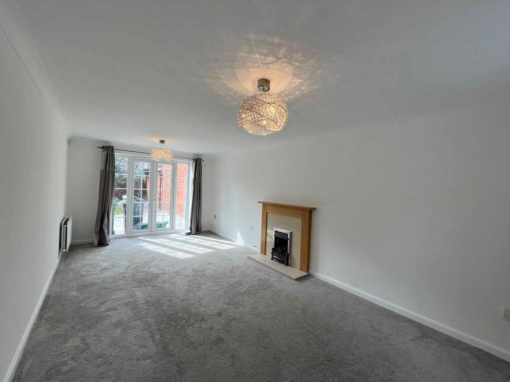 Property photo 2 of 15 Lounge View 1