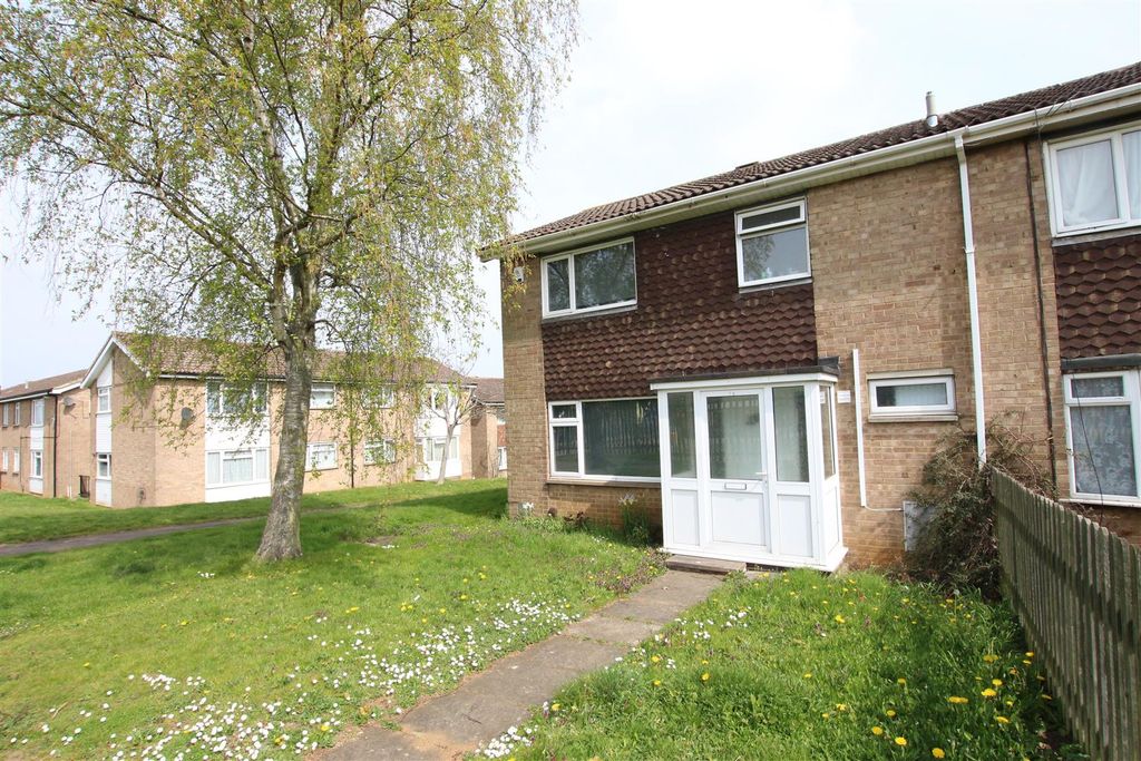 Property photo 2 of 9 78 Hunsbarrow Rd (1).Jpg