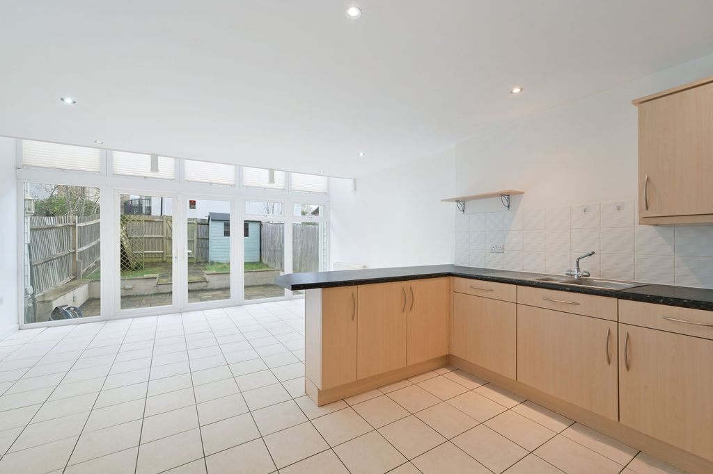 Property photo 2 of 12 Reception Diner