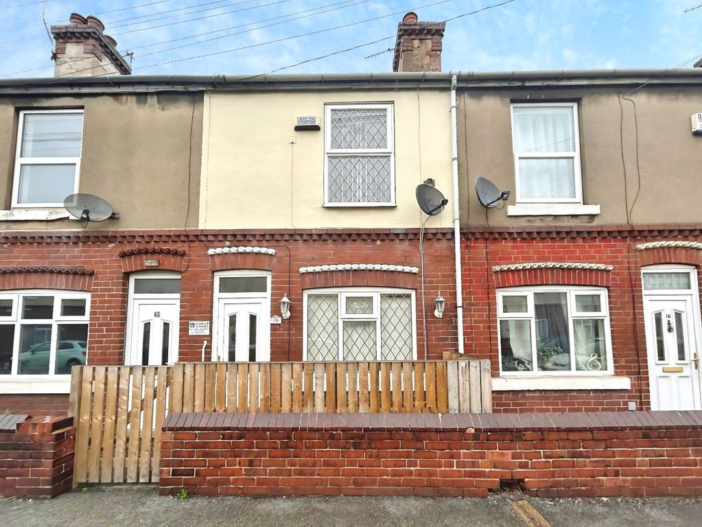 Property photo 1 of 11 Pbox-Img.Jpg