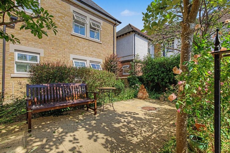 Property photo 2 of 10 329608