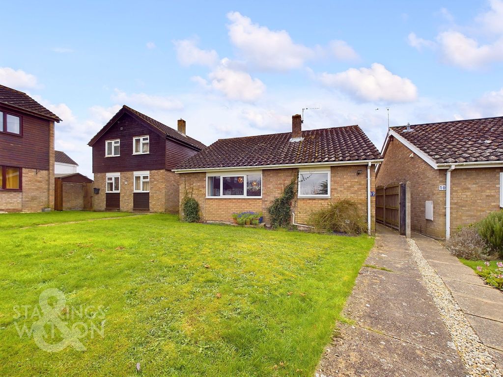 Property photo 2 of 18