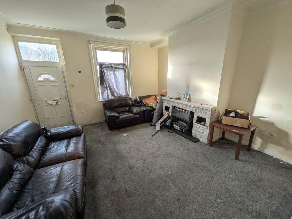 Property photo 2 of 7 2_.Jpg