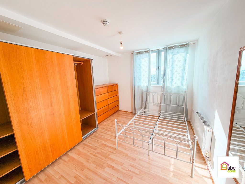 Property photo 3 of 26