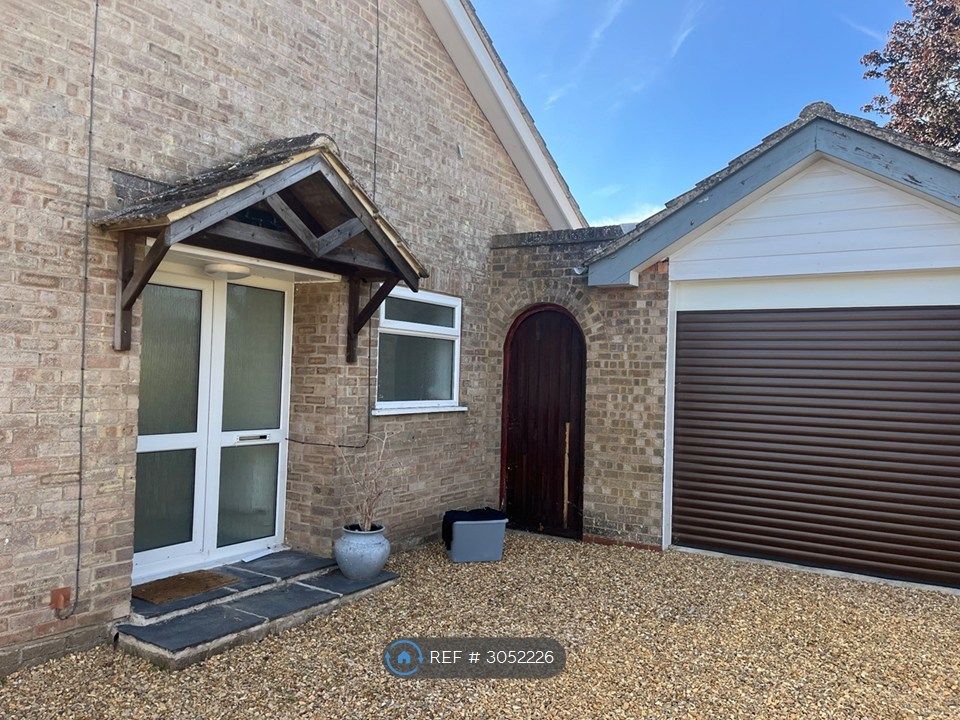 Property photo 3 of 18