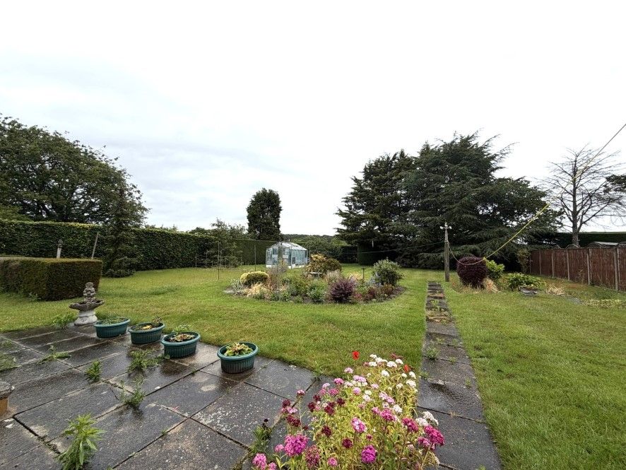 Property photo 2 of 22