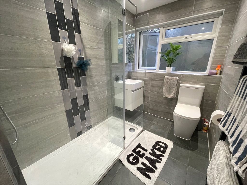 Property photo 2 of 16 Picture No. 48