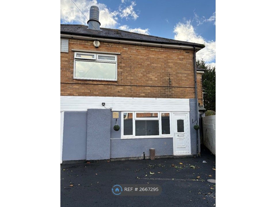 Property photo 2 of 9