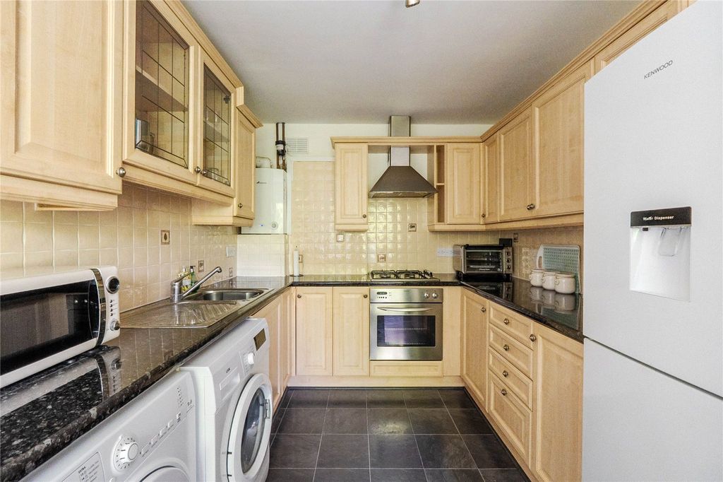 Property photo 2 of 8 Picture No. 08