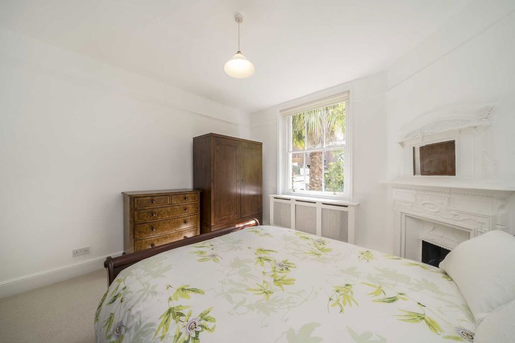 Property photo 3 of 4