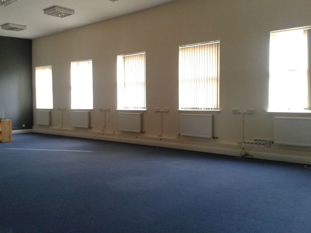 Property photo 3 of 3