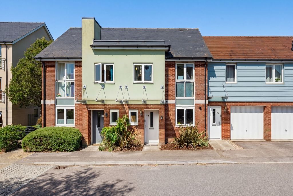 Property photo 1 of 16 5067701