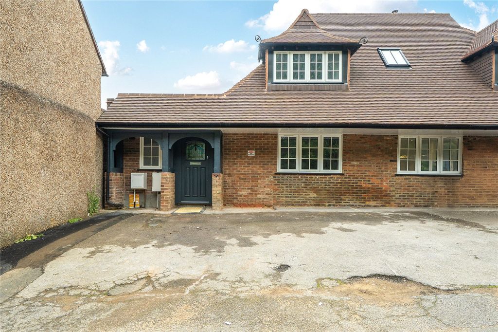 Property photo 1 of 15 Picture No. 02