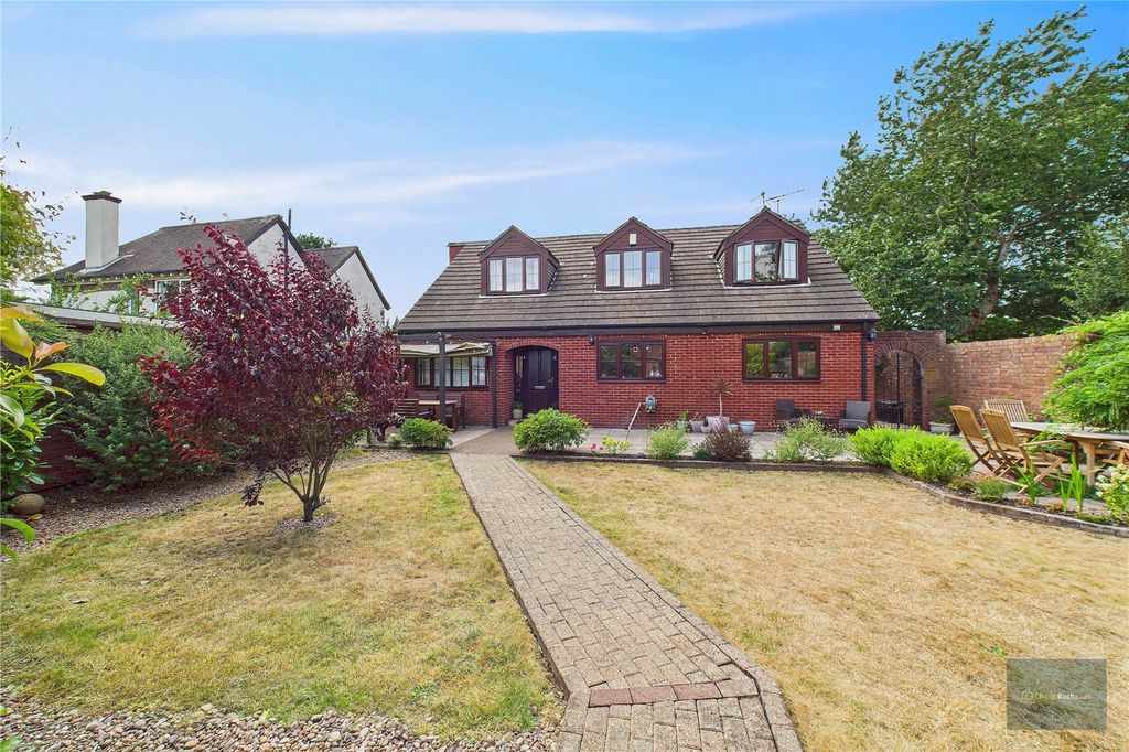 Property photo 1 of 24 Picture No. 28