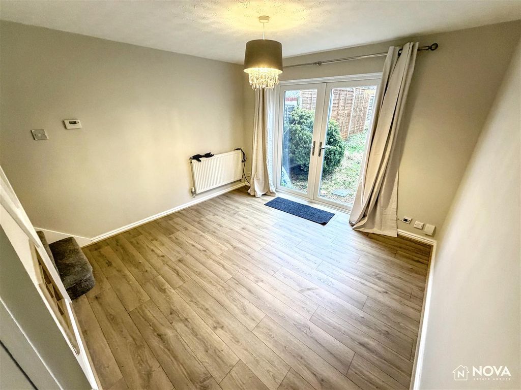 Property photo 2 of 12 Img_4274.Jpg