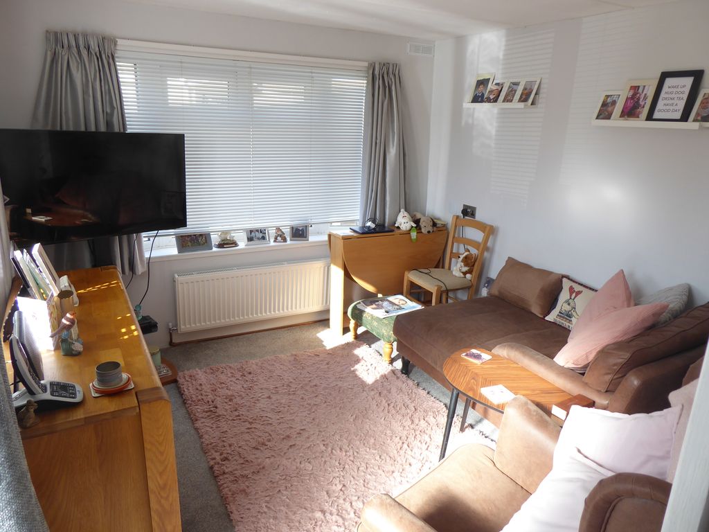 Property photo 3 of 8