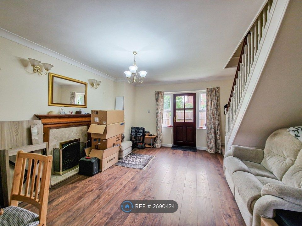 Property photo 3 of 11