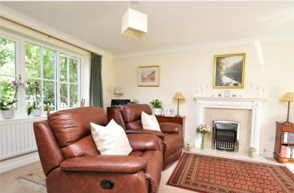 Property photo 3 of 14