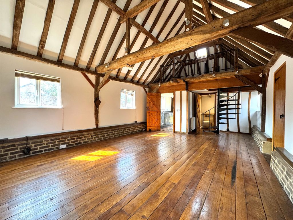 Property photo 2 of 13 Picture No. 22