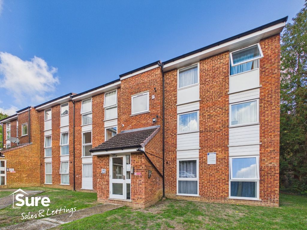 Property photo 1 of 2 5909790