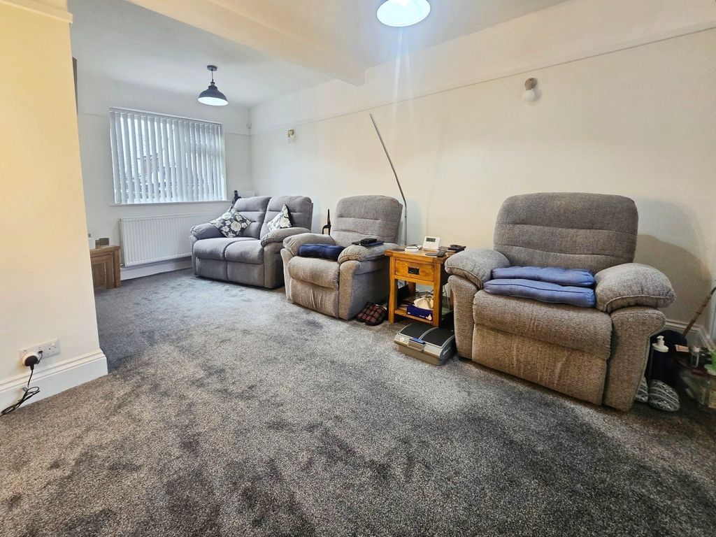 Property photo 3 of 19 Picture No. 19