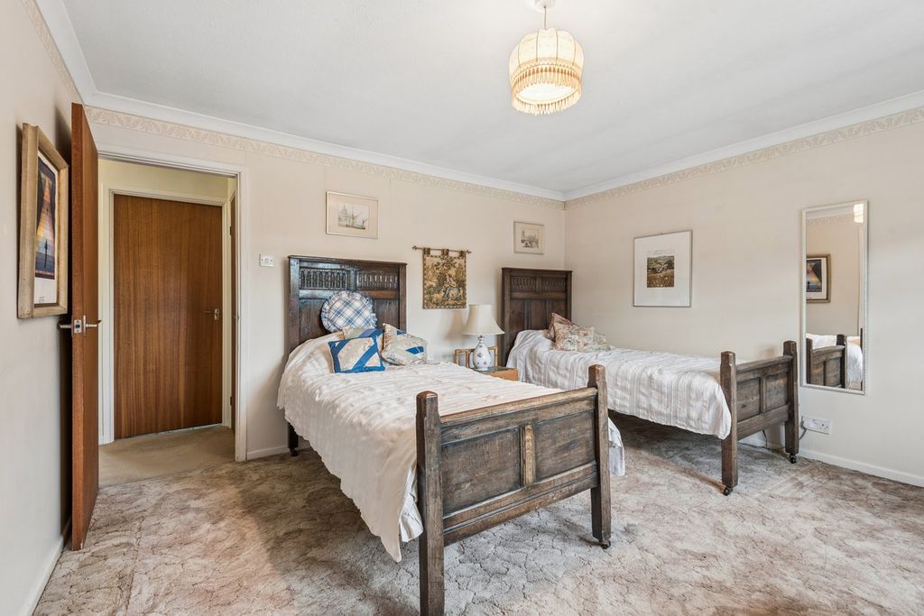 Additional image 17 of 5 bed detached house for saleMillfield Lane, St Ippolyts, Hitchin SG4