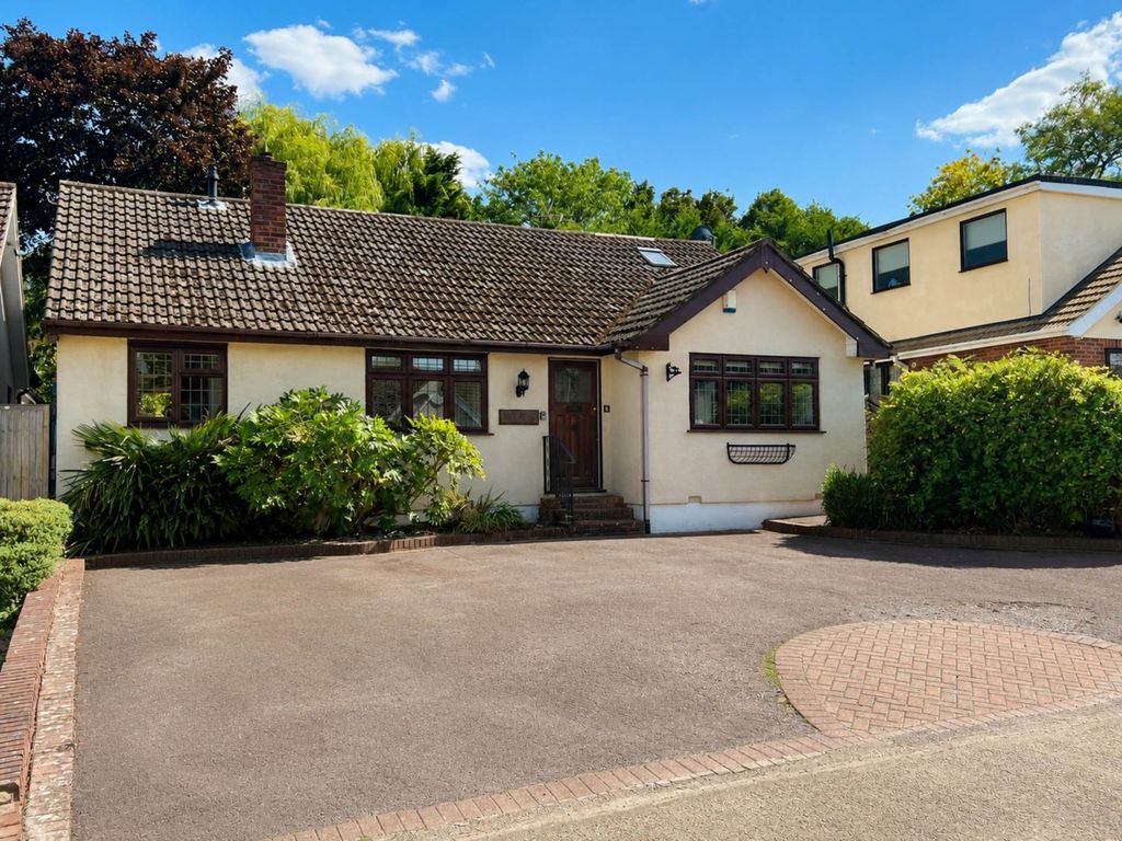 Property photo 1 of 11