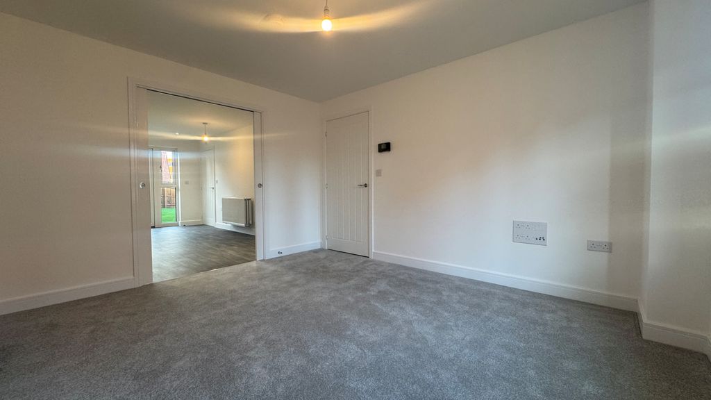 Property photo 2 of 12 View