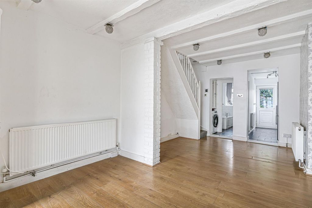 Property photo 3 of 11 32_69279.Jpg