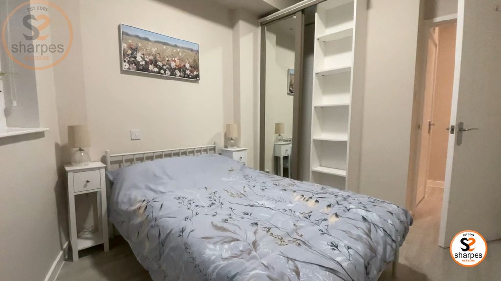 Property photo 2 of 7 276 Haydons Road_20251014175347_Principalbedroom