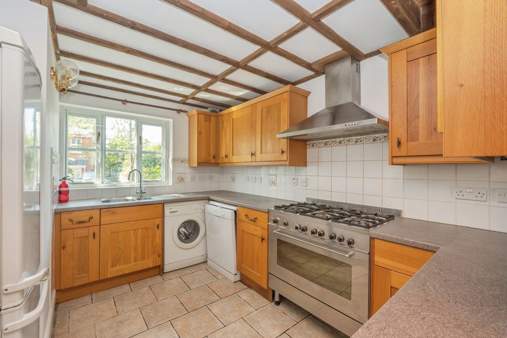 Property photo 2 of 21 Pbox-Img.Jpg