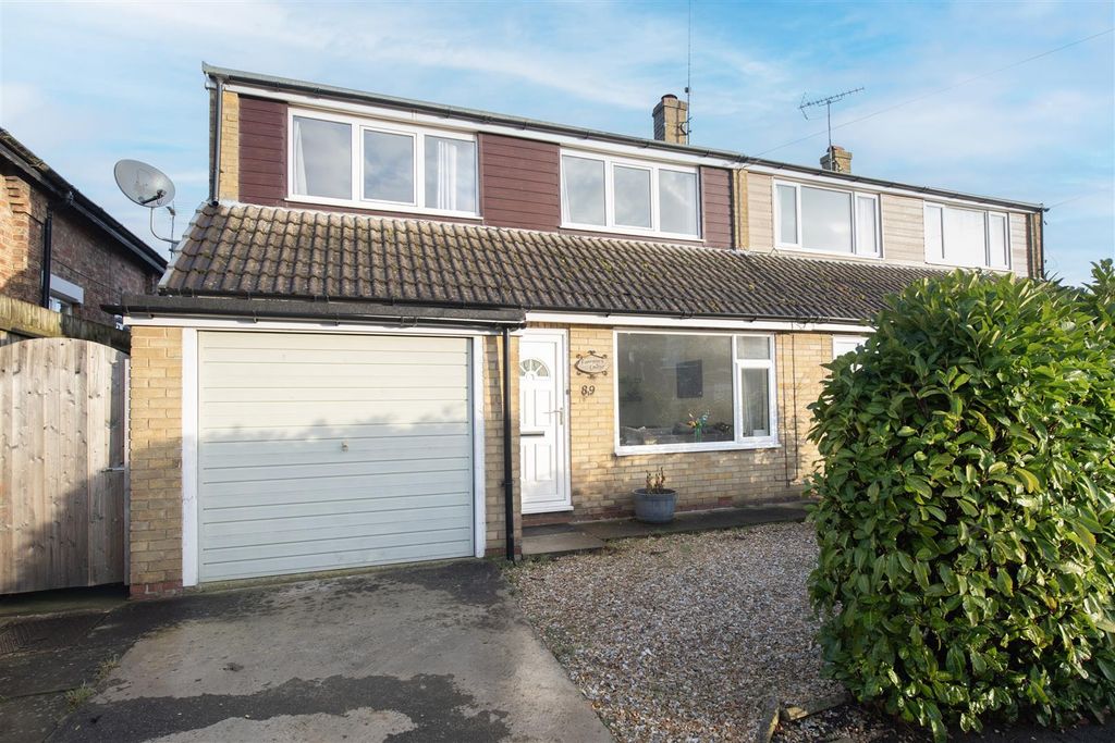 Property photo 1 of 35 89Mainstreet001.Jpeg