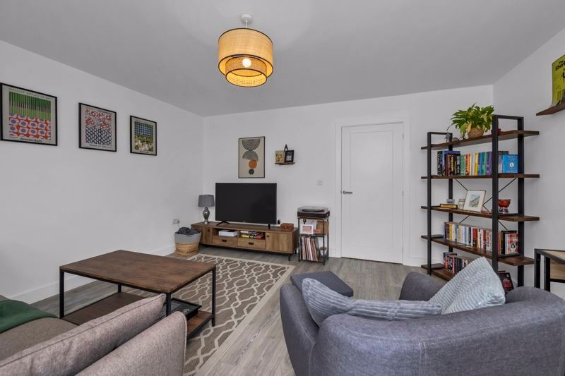 Property photo 3 of 15 Sitting Room