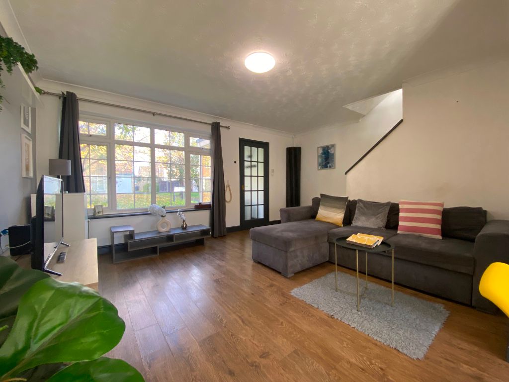 Property photo 3 of 16