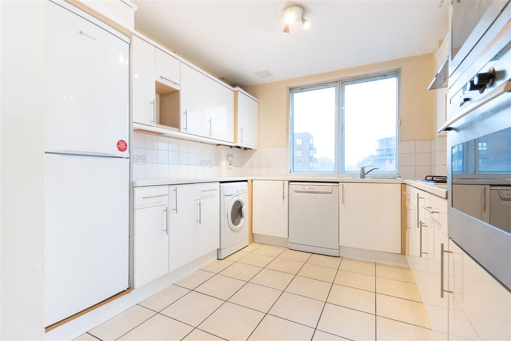 Property photo 3 of 9 Kitchen (1 Of 1).Jpg