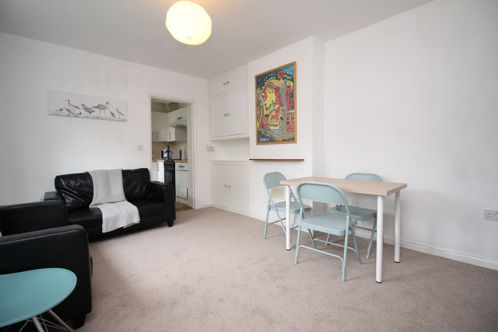 Property photo 3 of 10 3949993