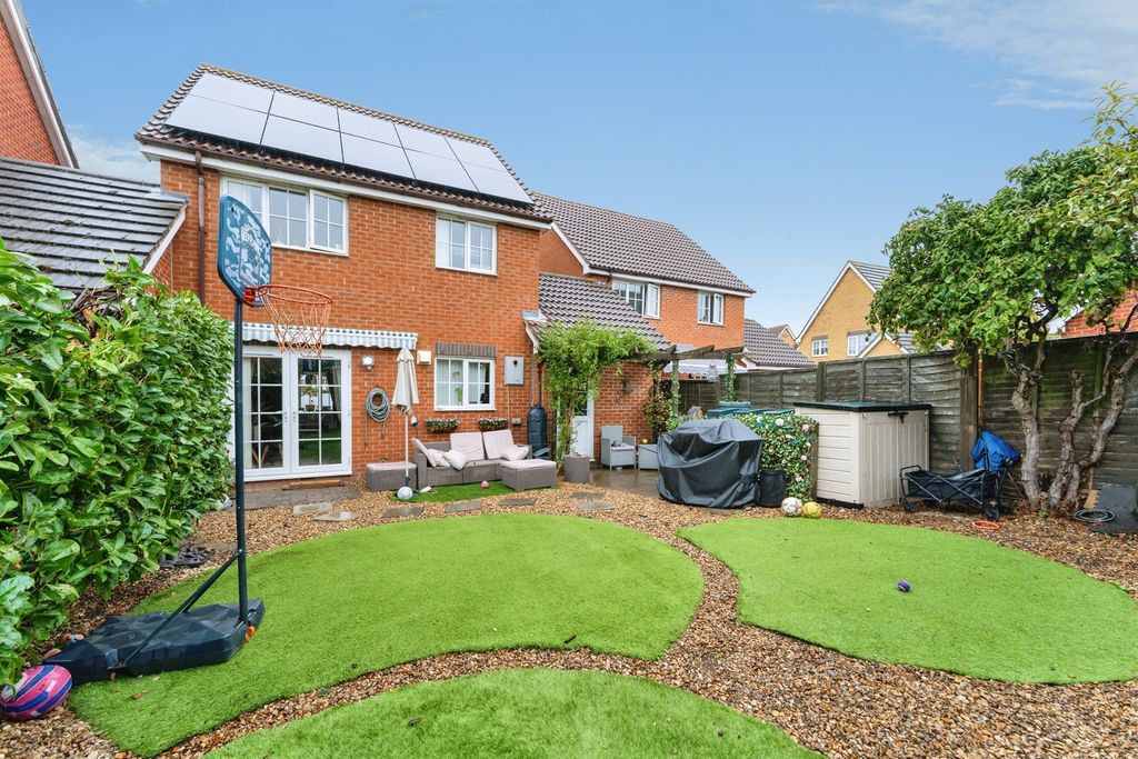 Property photo 3 of 17