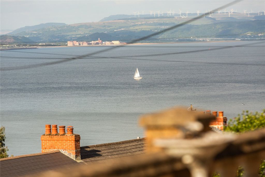 Property photo 2 of 22 Picture No. 42