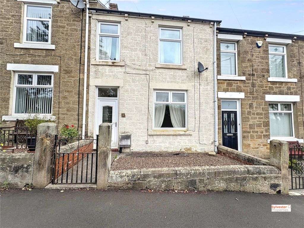 Property photo 2 of 20 Picture No. 16