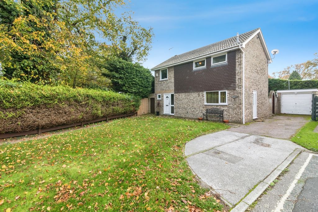 Property photo 1 of 17