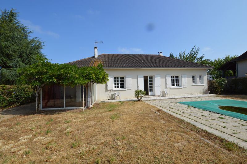 Property photo 3 of 14 Photo 3