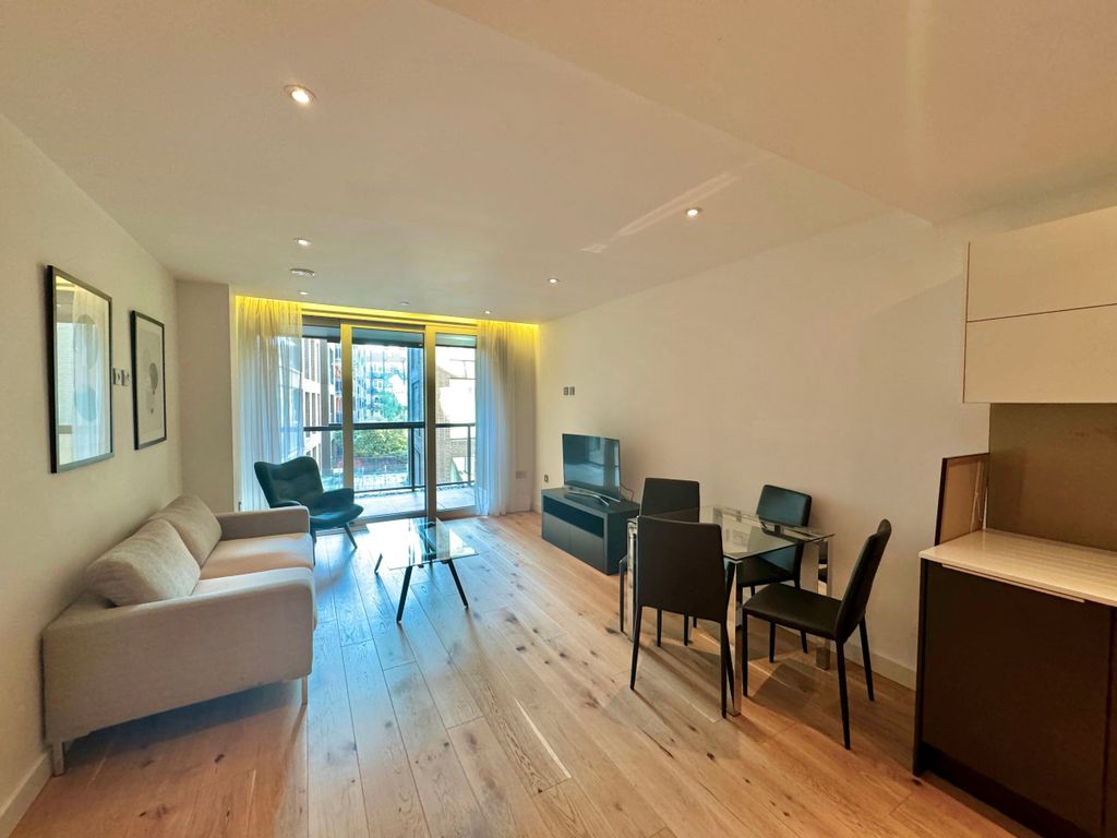 Property photo 2 of 7