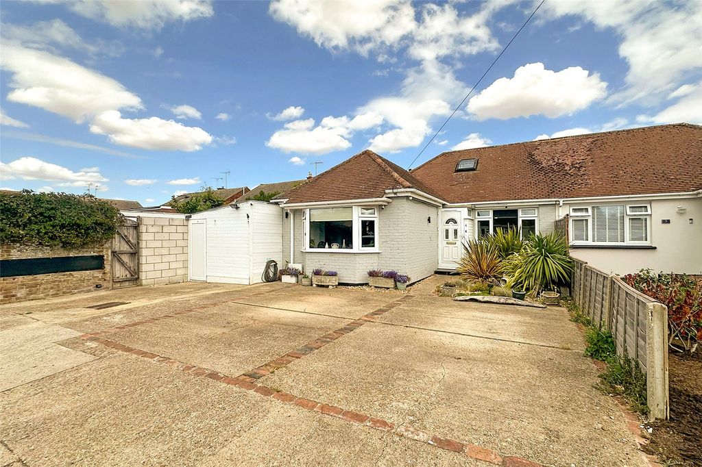 Property photo 1 of 29 Picture No. 38