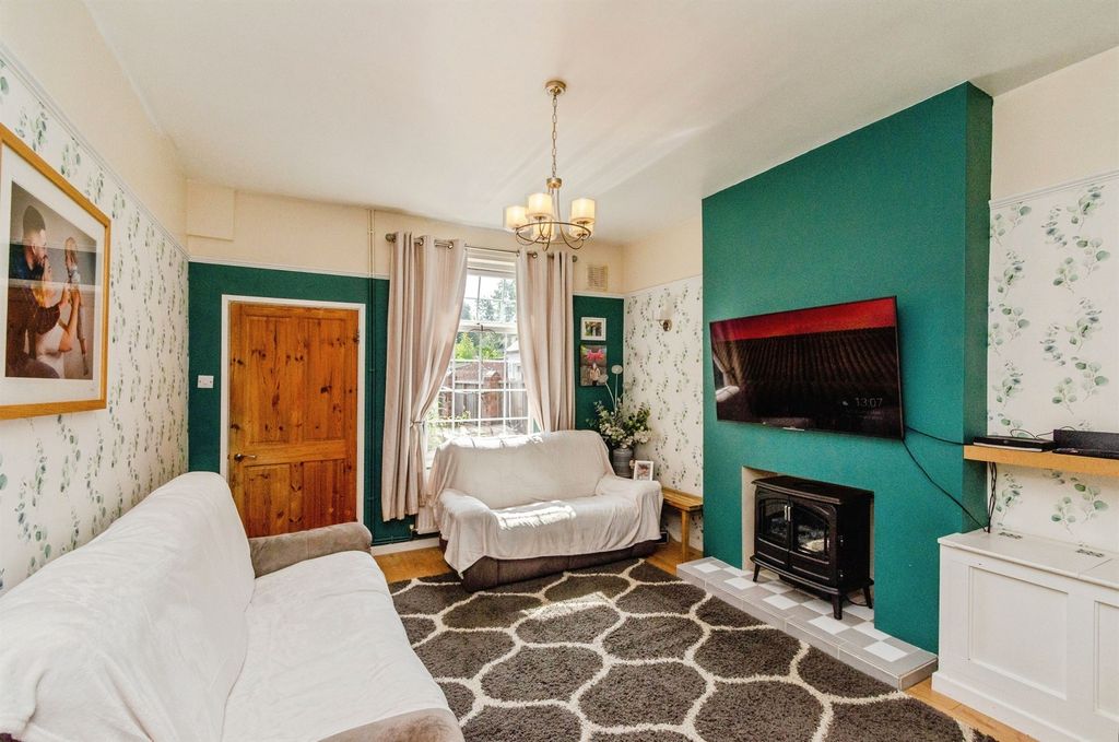 Property photo 2 of 16