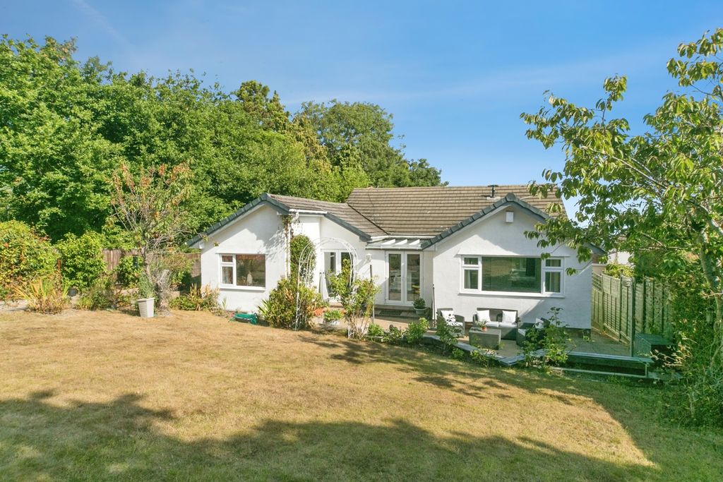 Property photo 1 of 21 Pbox-Img.Jpg