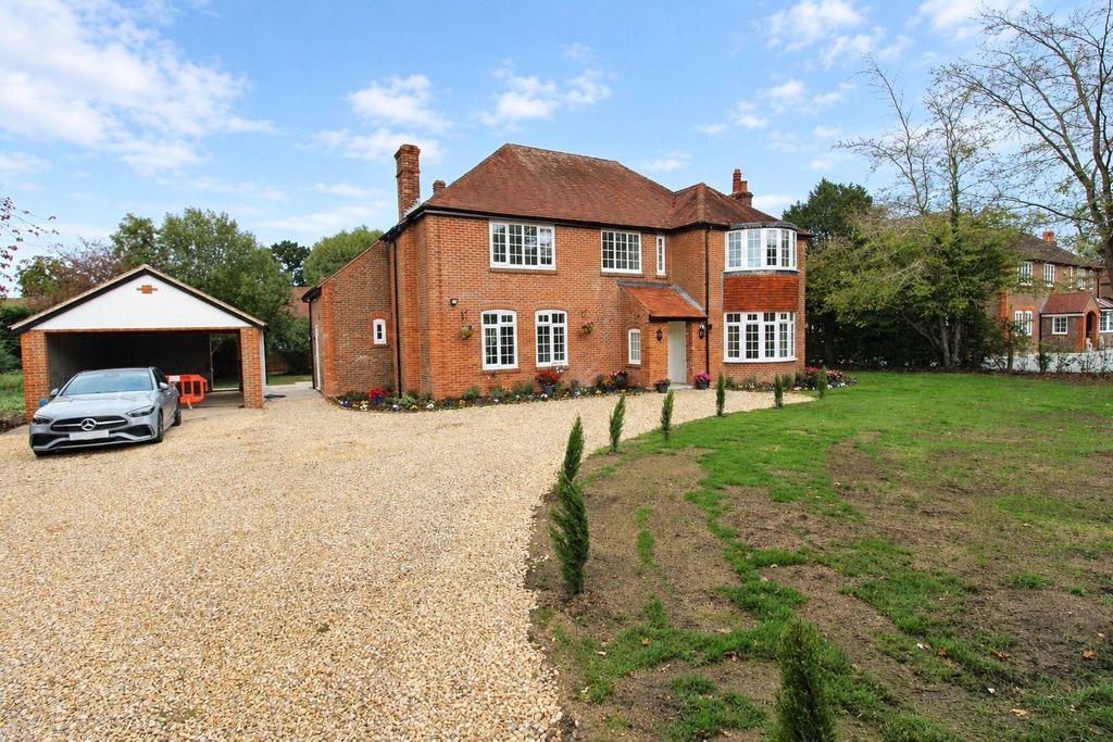 Property photo 1 of 25 Picture No. 01