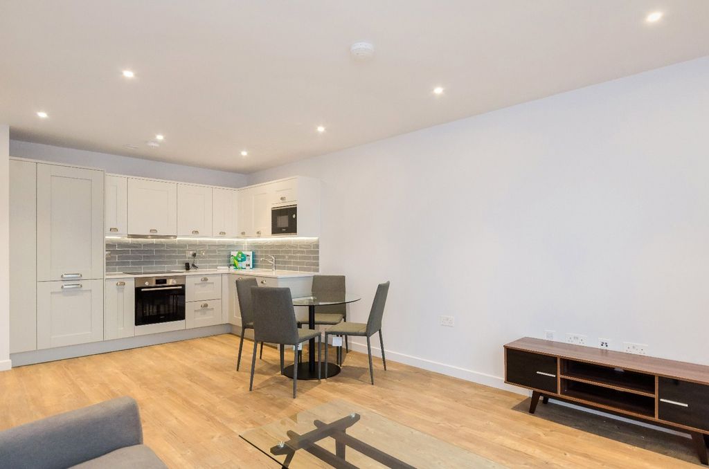 Property photo 2 of 10 Picture 2