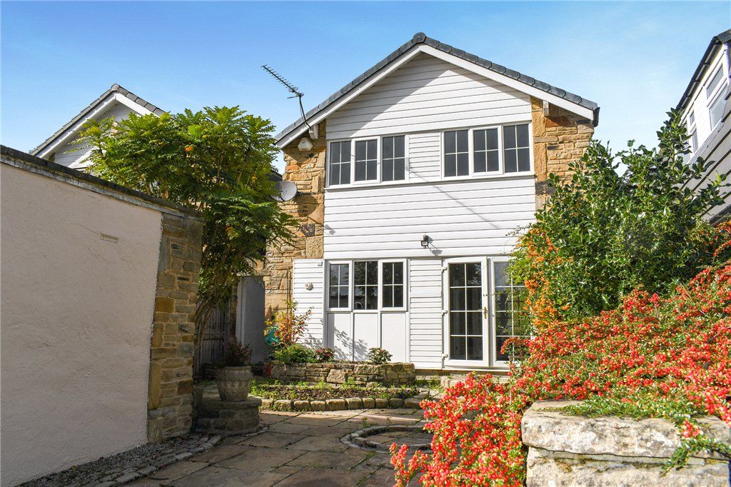 Property photo 1 of 10 External
