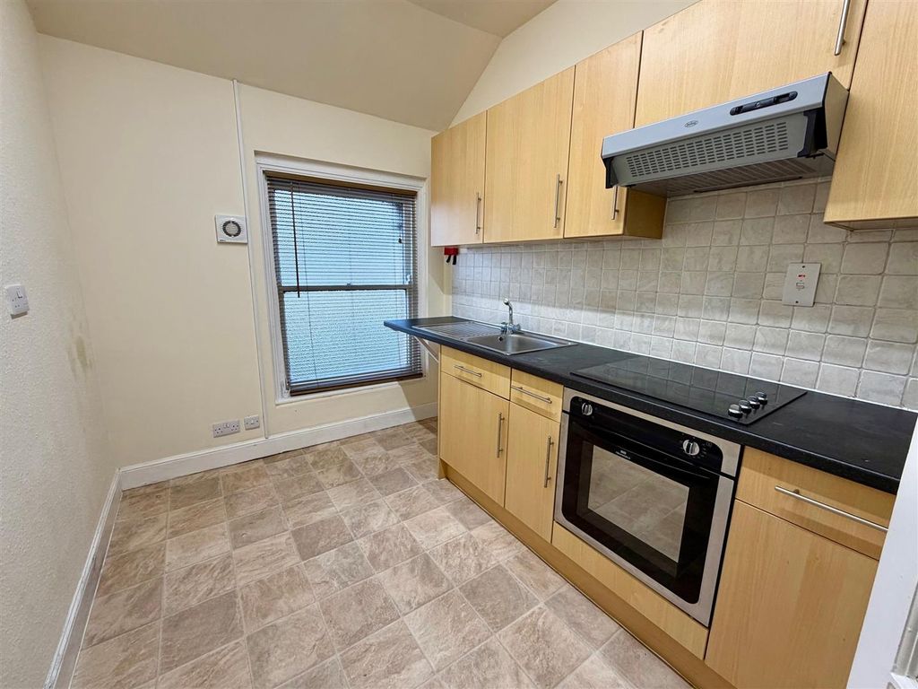 Property photo 2 of 6 4.Jpg