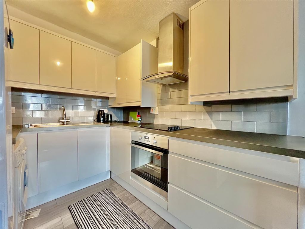 Property photo 1 of 5 Open Plan Kitchen